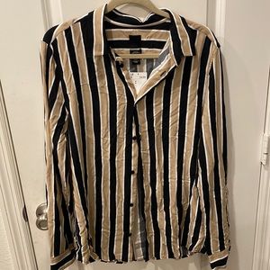 NWT striped men’s shirt